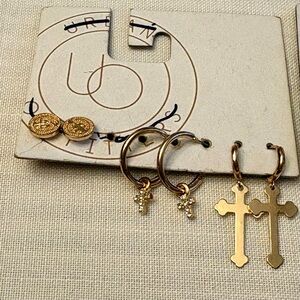 Urban Outfitters Gold Hoop Charm and Coin Earring Set of 4 Pierced Ears NWT